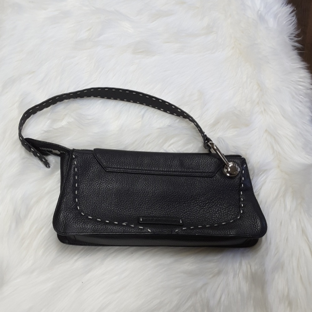 Authentic BCBGMaxAzria handbag - Picture 4 of 6